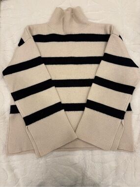H&M Premium Wool Mock Neck Sweater